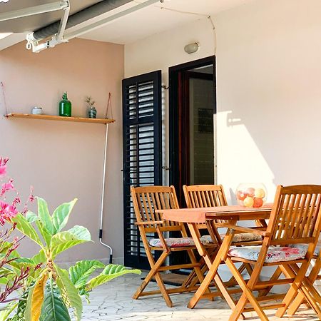 Apartmani Sincic Pula Bagian luar foto